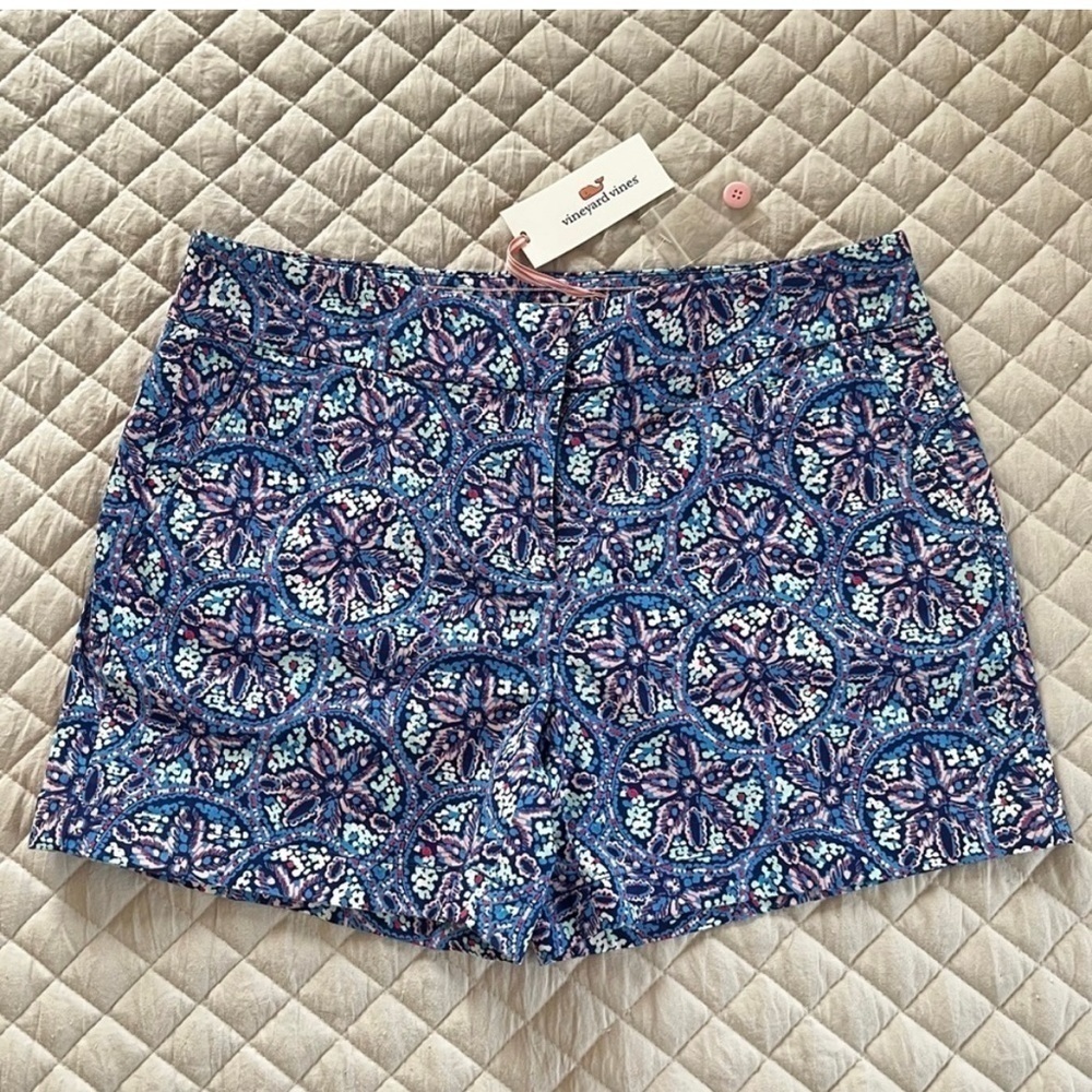 NWT Vineyard Vines shorts - Picture 2 of 5